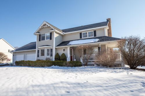 10670 Nutmeg Rd, Plymouth, IN, 46563-9077 | Card Image