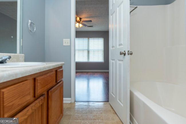 4123 Stone Trace Dr, Townhouse with 3 bedrooms, 3 bathrooms and null parking in East Point GA | Image 19