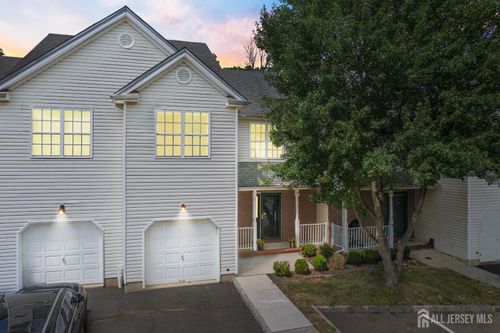 36 E Burgess Dr, Piscataway, NJ, 08854-6658 | Card Image