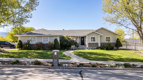 892 400, Smithfield, UT, 84335-1332 | Card Image