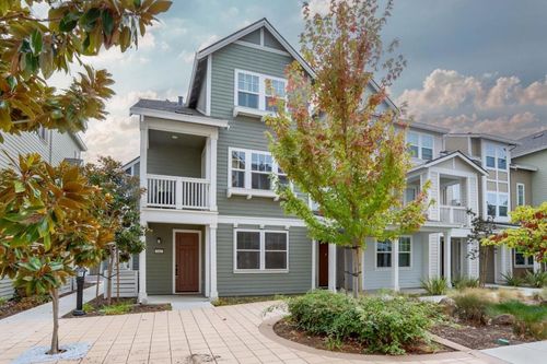 141 Orbit Way, Mountain View, CA, 94043-4995 | Card Image