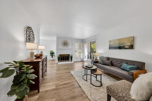 apt-102-224 Oakleaf Dr, Thousand Oaks, CA, 91360-3848 | Card Image