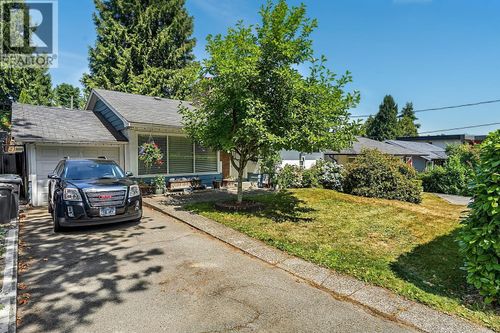 415 E Eighth Avenue, New Westminster, BC, V5L4K9 | Card Image