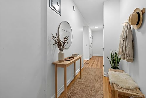 apt-f21-811 Walton Ave, Bronx, NY, 10451-2318 | Card Image