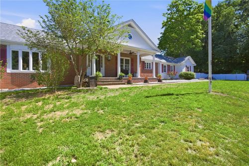 123 Progress Ave, Riverside, RI, 02915-4933 | Card Image
