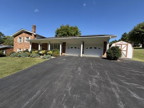 106 Sherwood Dr, Galax, VA, 24333-3408 | Card Image