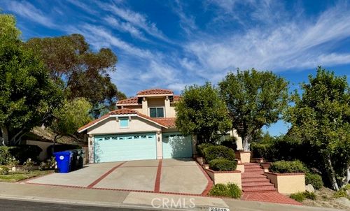 24819 Laurelcrest Ln, Stevenson Ranch, CA, 91381-2242 | Card Image