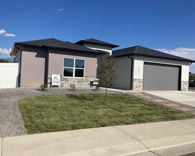 428 Clear Creek Drive, House other with 3 bedrooms, 2 bathrooms and null parking in Grand Junction CO | Image 1