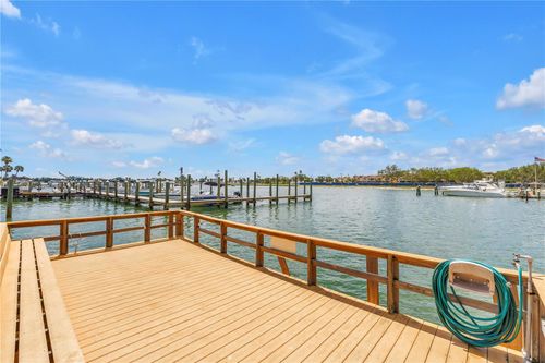 51-10375 Paradise Blvd, TREASURE ISLAND, FL, 33706-3162 | Card Image