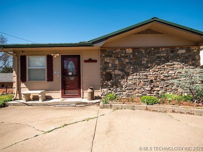 374 Cedar Tree Dr, House other with 3 bedrooms, 2 bathrooms and null parking in Crowder OK | Image 4