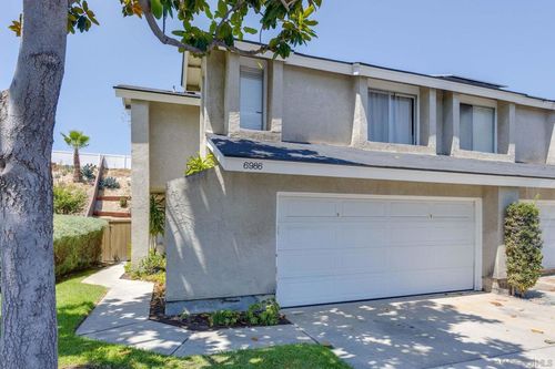 6986 Pembridge Ln, San Diego, CA, 92139-2956 | Card Image