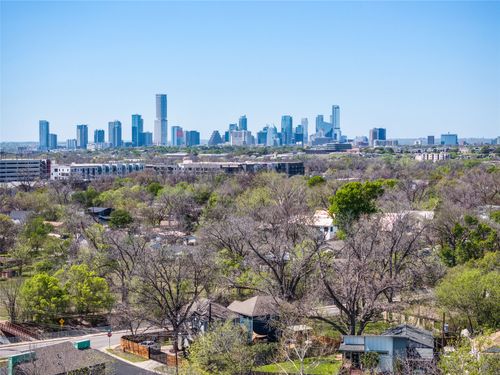 b-1116 Ebert Ave, Austin, TX, 78721-2543 | Card Image