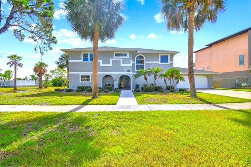 644 Bayshore Drive, TARPON SPRINGS, FL, 34689 | Card Image