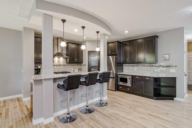102 Marquis Grove Se, House other with 4 bedrooms, 4 bathrooms and 4 parking in Calgary AB | Image 6