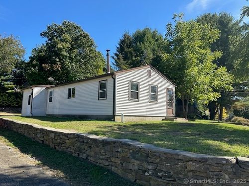 24 Michael Ave, Griswold, CT, 06351-3616 | Card Image