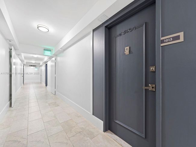 APT-1015 - 6039 Collins Ave, Condo with 1 bedrooms, 2 bathrooms and null parking in Miami Beach FL | Image 27