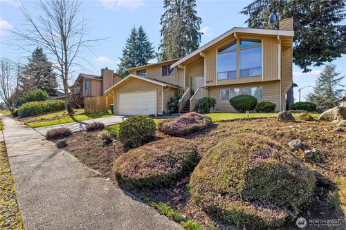 1601 Olympia Avenue Se, Renton, WA, 98058 | Card Image