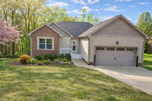 250 Wagoners Way, Westmoreland, TN, 37186-5056 | Card Image