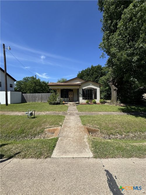 803 Ripley St, Ennis, TX, 75119-3242 | Card Image
