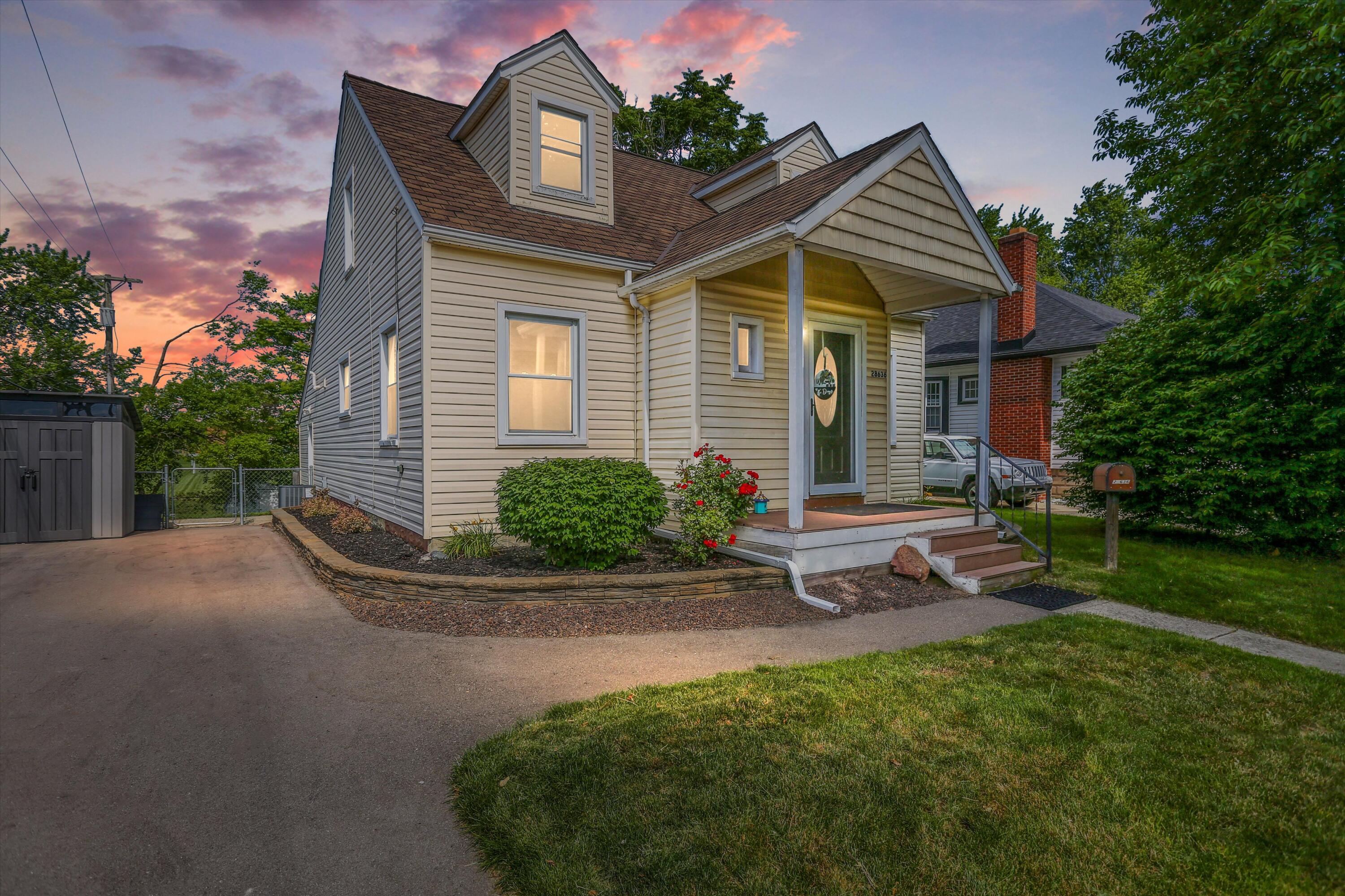 Sheeks Blvd, Flat Rock, MI 48134