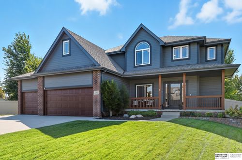 19823 Bellbrook Blvd, Gretna, NE, 68028-4284 | Card Image