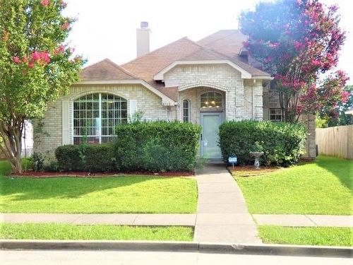 2713 Clearwater Dr, Mesquite, TX, 75181-1865 | Card Image