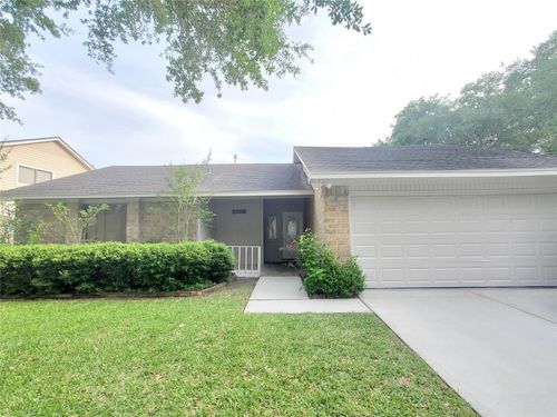 3002 Frontier Dr, Sugar Land, TX, 77479-1638 | Card Image