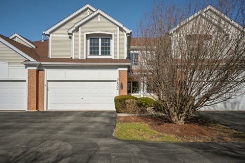 31504 Kline Cir, Warrenville, IL, 60555-3969 | Card Image
