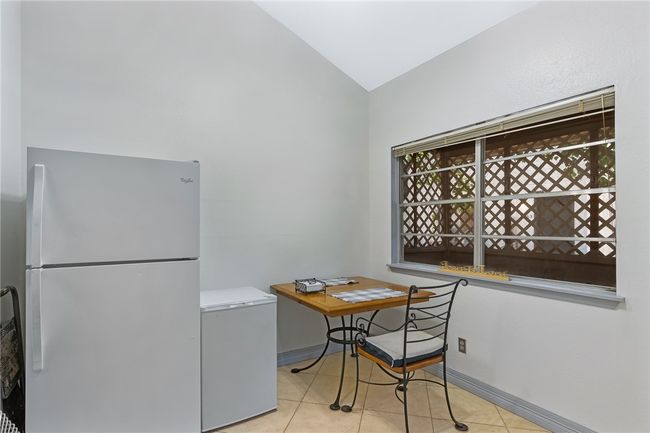 75 S Commonsway Dr, Townhouse with 3 bedrooms, 2 bathrooms and null parking in Portland TX | Image 6