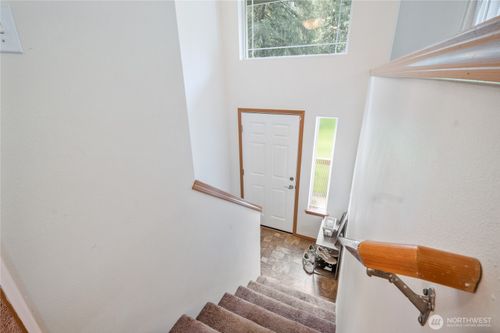 12815 Crystal Springs Dr, Granite Falls, WA, 98252-8583 | Card Image