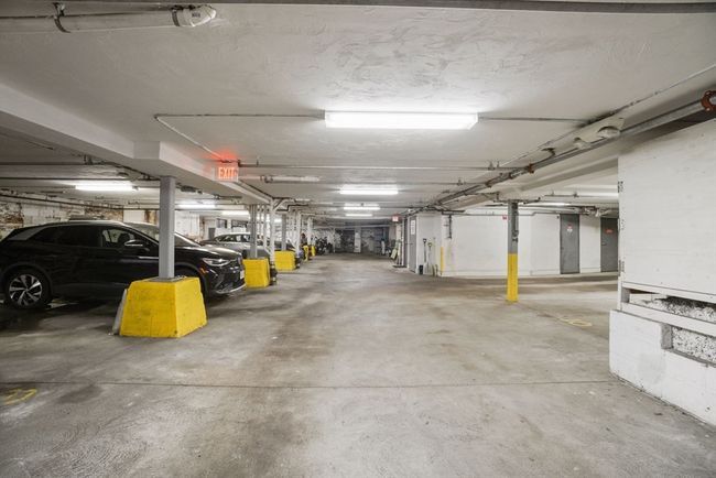 APT-102 - 120 W 7 Th St, Condo with 1 bedrooms, 2 bathrooms and 1 parking in Boston MA | Image 17