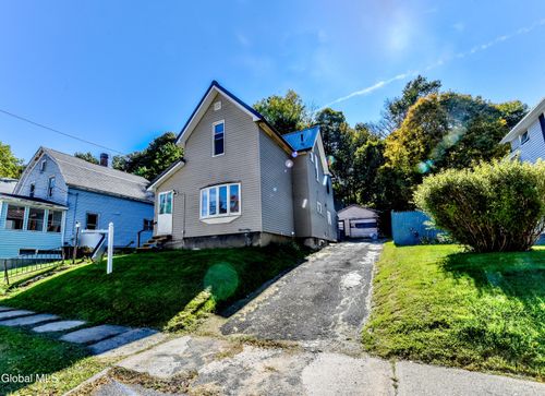 79 3rd St, Gloversville, NY, 12078-3719 | Card Image