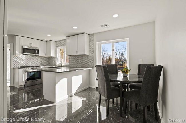 95 Hillsdale Rd, House other with 3 bedrooms, 3 bathrooms and null parking in Bloomfield Hills MI | Image 10