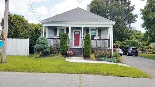 90 Whitlow Street, New Bedford, MA, 02740 | Card Image