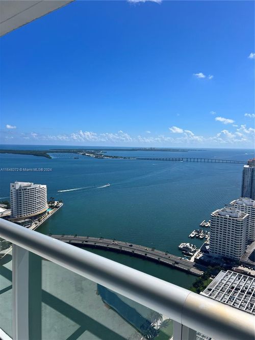 4407-495 Brickell Ave, Miami, FL, 33131 | Card Image