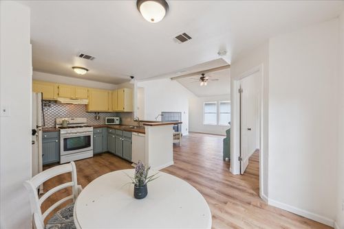12809 Widge Dr, Austin, TX, 78727-4528 | Card Image