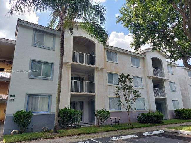 APT-125 - 2640 S University Dr, Condo with 2 bedrooms, 2 bathrooms and null parking in Davie FL | Image 51