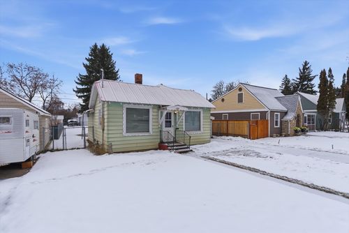 688 1st Avenue East N, Kalispell, MT, 59901 | Card Image