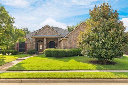 1602 Oak Ridge Dr, Corinth, TX, 76210-3042 | Card Image