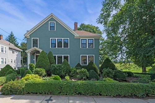 141-141 Oakley Rd, Belmont, MA, 02478-2858 | Card Image