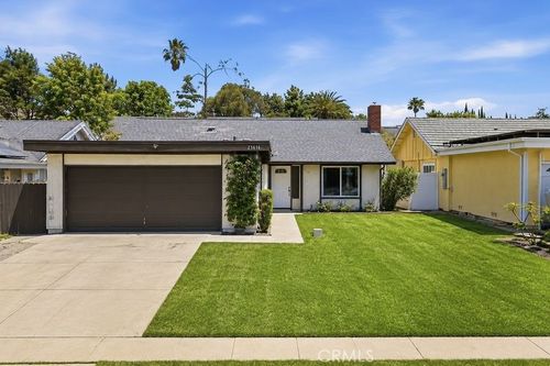 23616 Soresina, Laguna Hills, CA, 92653-1833 | Card Image