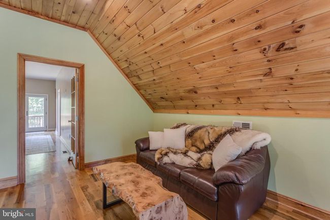 2020 Quaint Acres Ln, House other with 3 bedrooms, 3 bathrooms and null parking in BERKELEY SPRINGS WV | Image 23