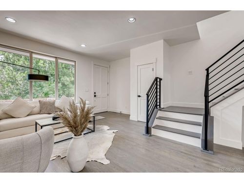 536 Cook St, Denver, CO, 80206-4427 | Card Image