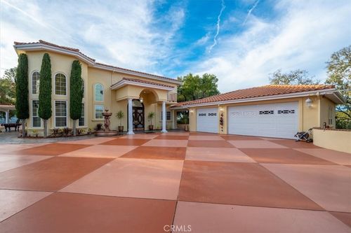 5255 Escarpa, Atascadero, CA, 93422 | Card Image