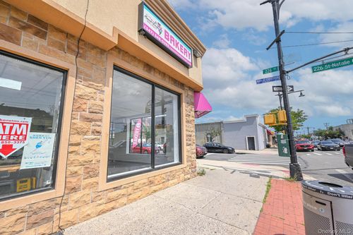 225 Merrick Blvd, Laurelton, NY, 11413-2026 | Card Image