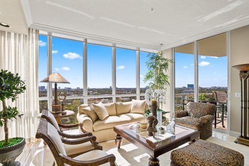 1501-111 Se 8th Ave, Fort Lauderdale, FL, 33301-2031 | Card Image