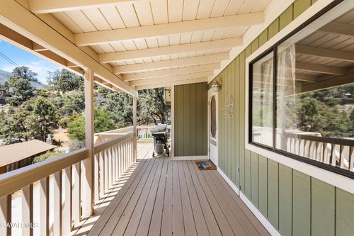 3905 Oregon Dr, Frazier Park, CA, 93225-8203 | Card Image