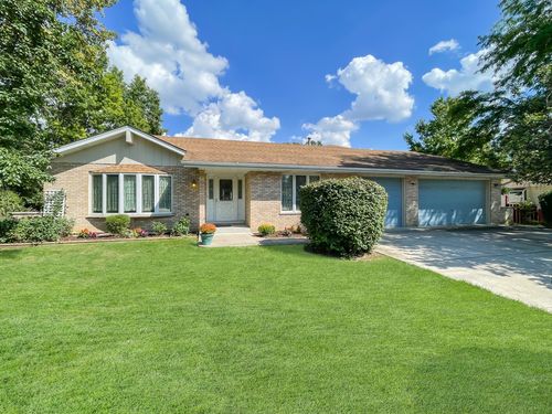 10211 S 88th Ave, Palos Hills, IL, 60465-1618 | Card Image