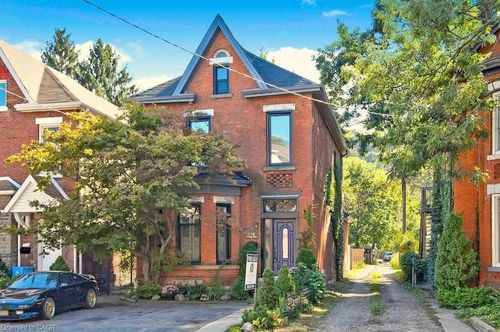 134 Stinson St, Hamilton, ON, L8N1S6 | Card Image