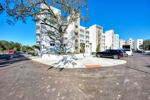 307-1703 N Tamiami Trl, Sarasota, FL, 34234-8361 | Card Image